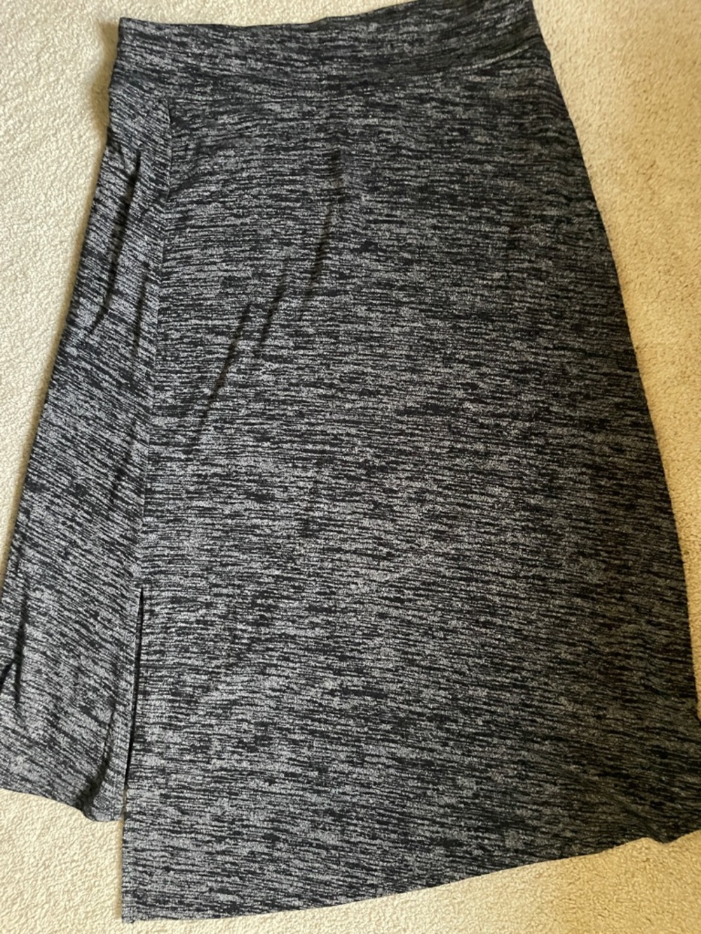 NIC+ZOE Black and Heather Gray Knit Skirt